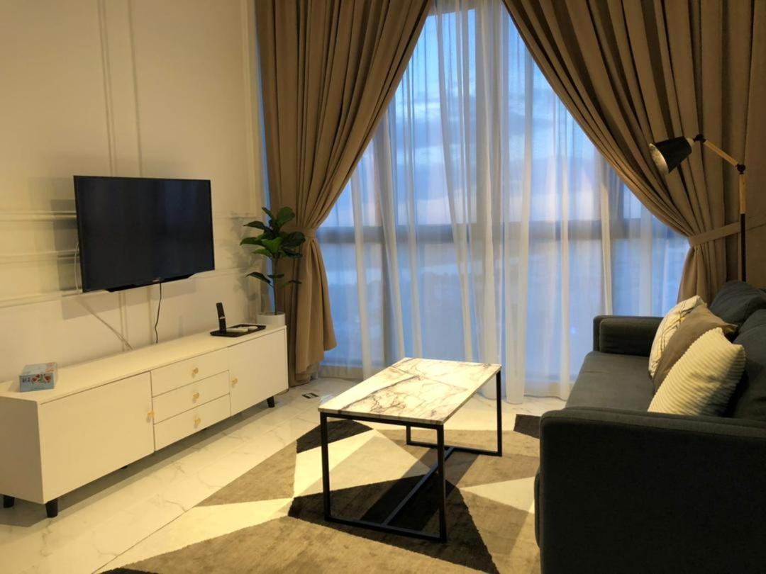 Panglima Troika Residensi Apartamento Kota Bharu Exterior foto